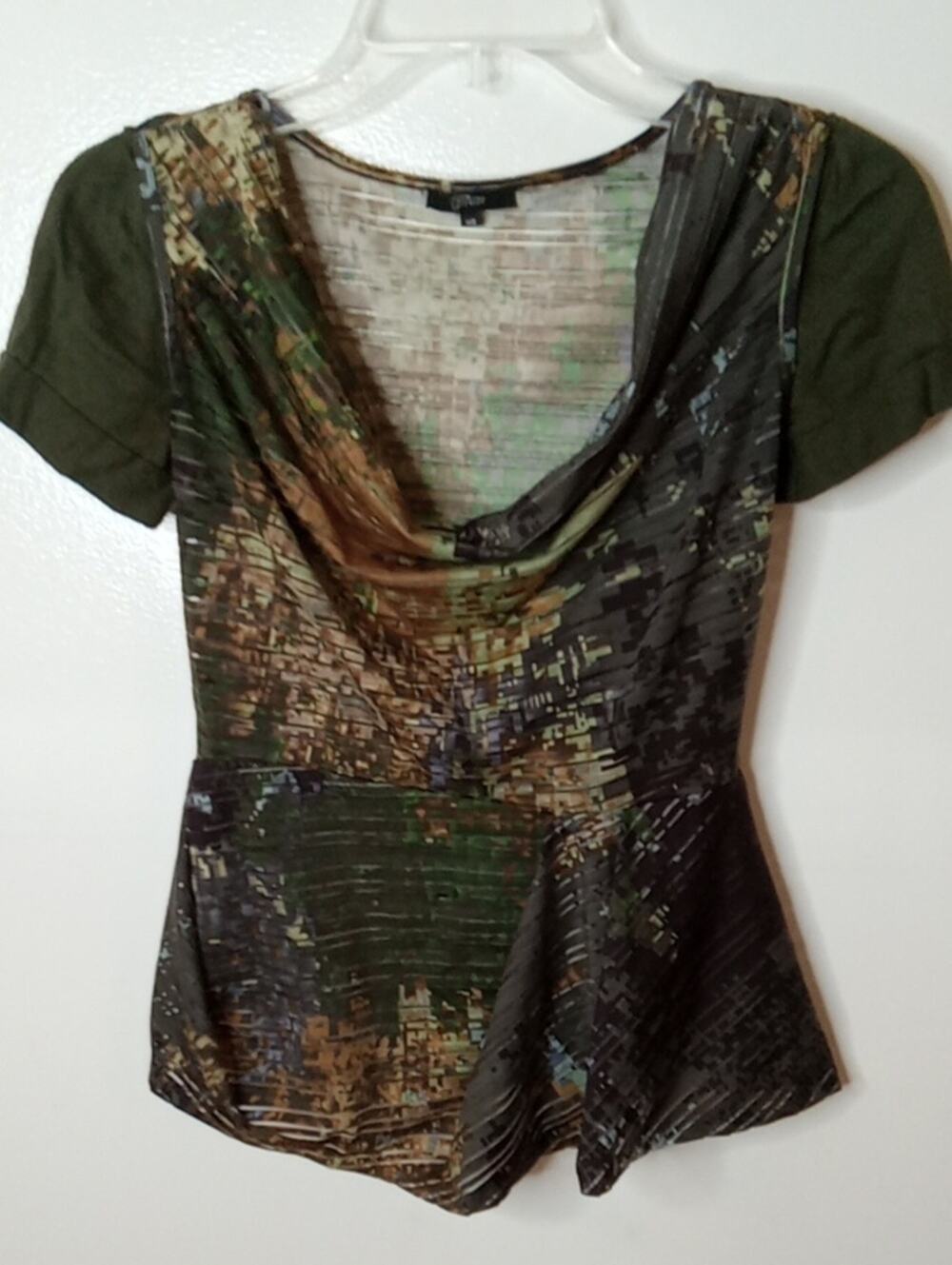 F21 Women's Size XS Olive Multi Short-Sleeve Draped Peplum Top. Fairycore
